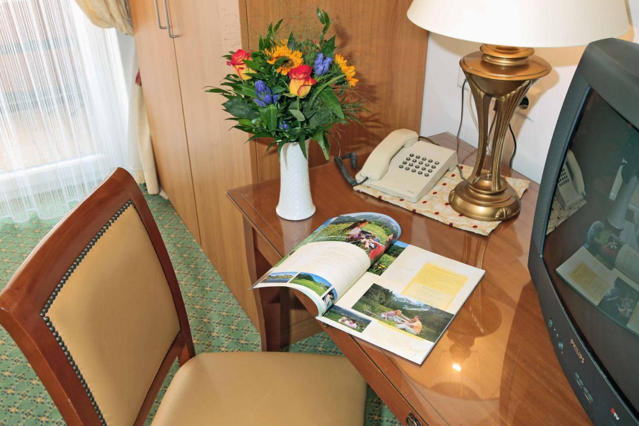 Alpenhotel Gastager 因泽尔 外观 照片
