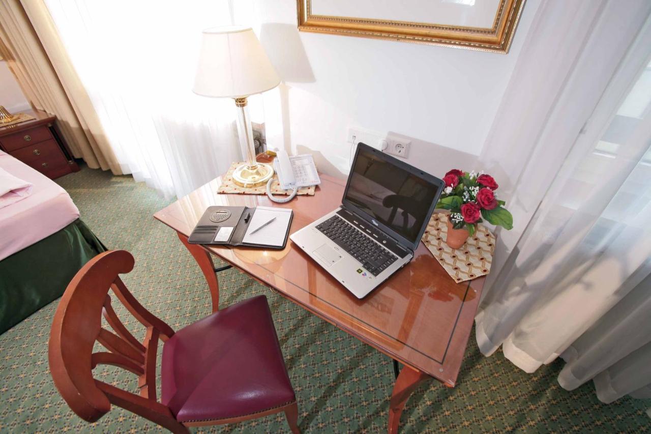 Alpenhotel Gastager 因泽尔 外观 照片